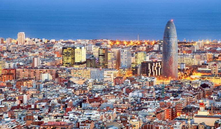 Evolución del mercado inmobiliario en 2025: del auge estival a las previsiones de otoño