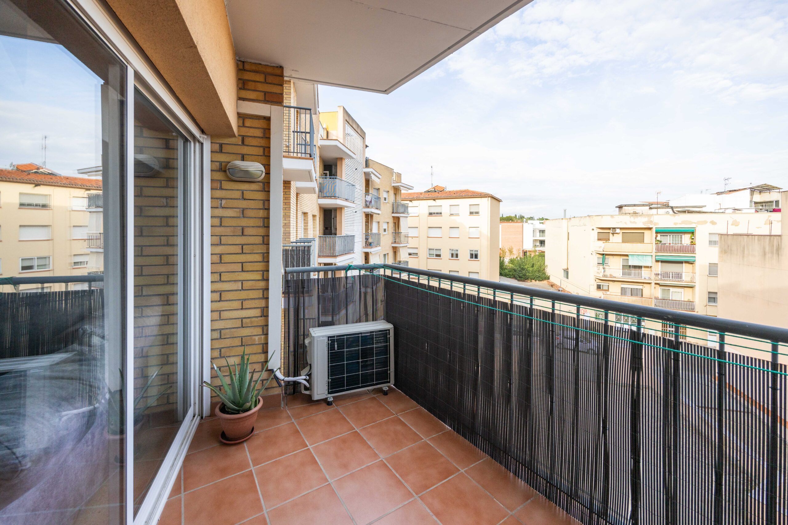 Piso con balcón y parking en Mollet del Vallès - Immotècnics