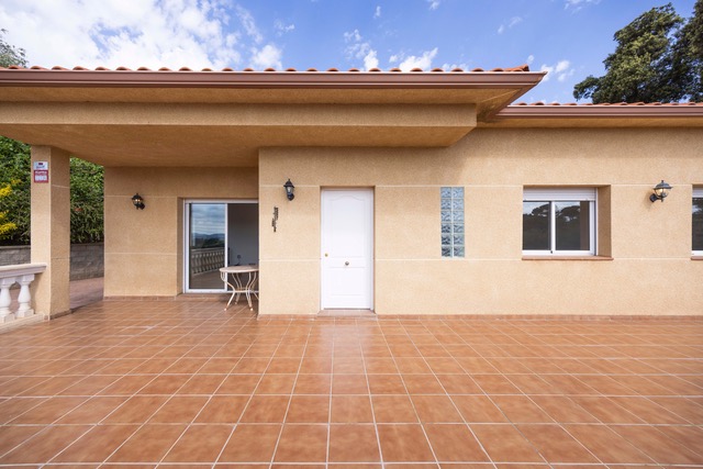 Vivienda Unifamiliar en Ca L’Esmandia en Cànoves i Samalús - Immotècnics
